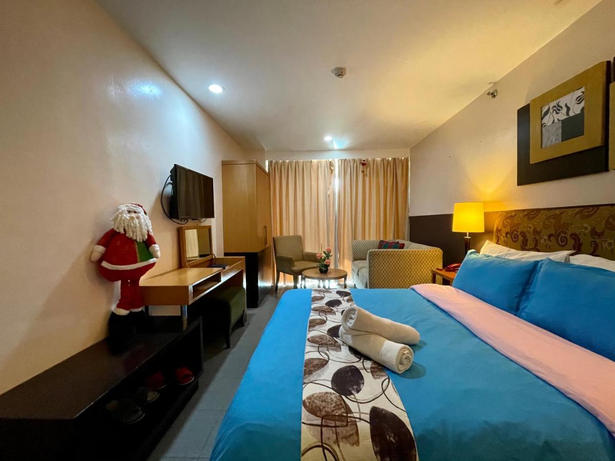 One Tagaytay Place Private Residences Tagaytay City Exterior photo