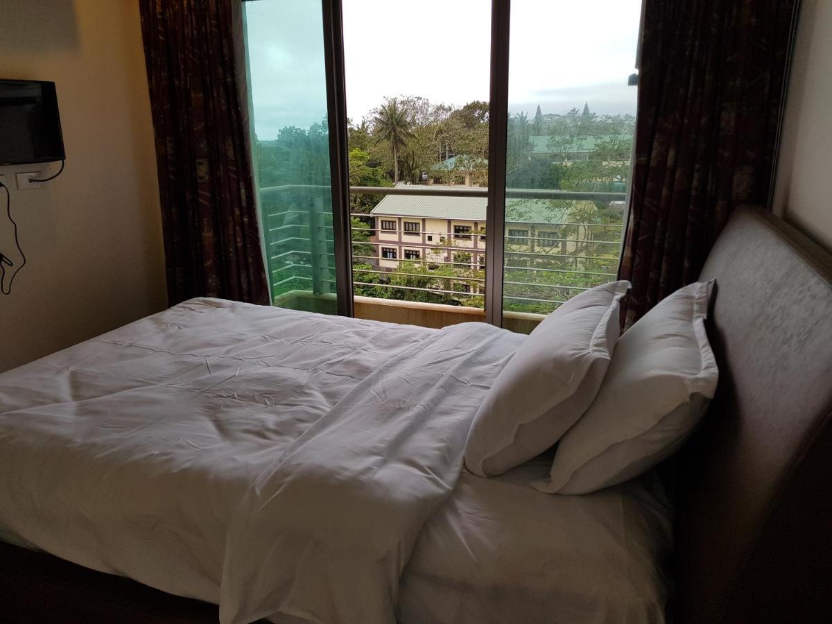 One Tagaytay Place Private Residences Tagaytay City Exterior photo