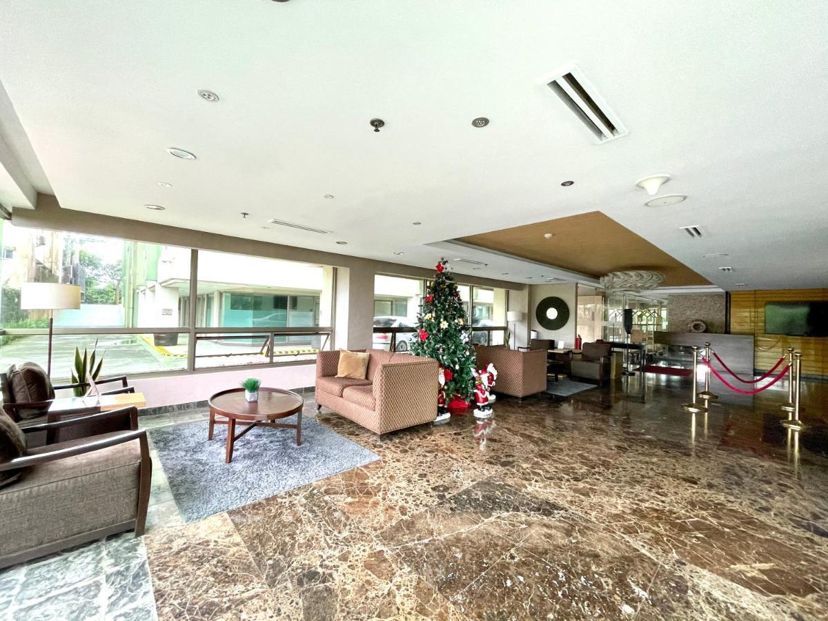 One Tagaytay Place Private Residences Tagaytay City Exterior photo