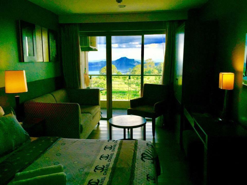 One Tagaytay Place Private Residences Tagaytay City Exterior photo
